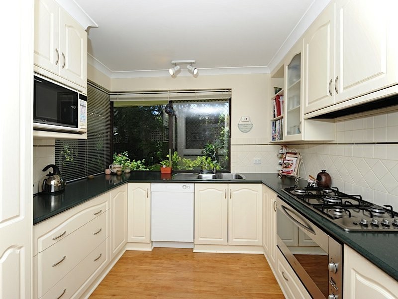 62 Aulberry Parade, Leeming WA 6149