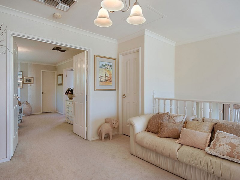 106 Glen Iris Drive, Jandakot WA 6164