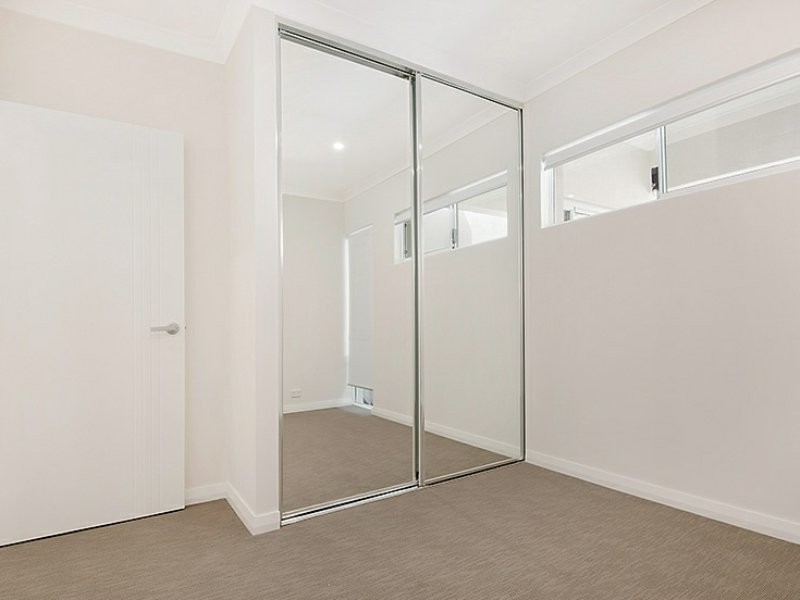 3/9 Orleans Street, Spearwood WA 6163