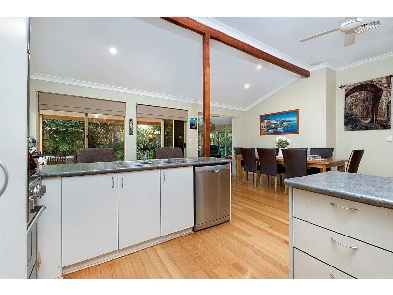 17 Earnshaw Loop, Leeming WA 6149
