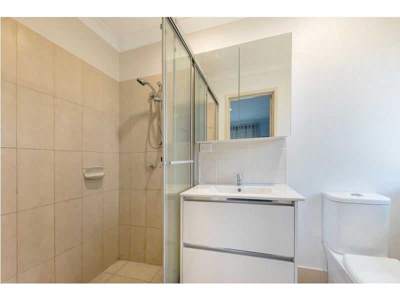 17 Earnshaw Loop, Leeming WA 6149