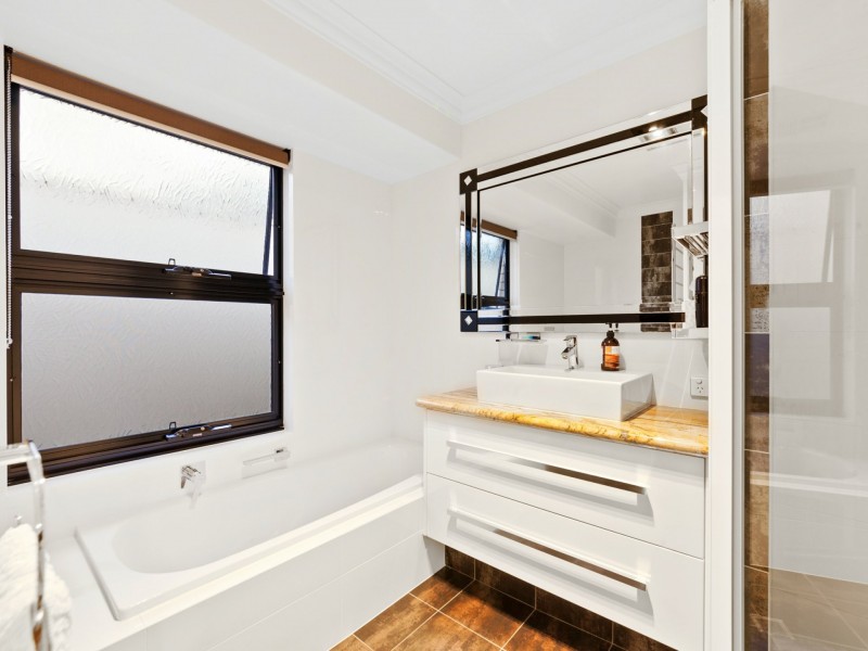 15 Paterson Gardens, Winthrop WA 6150