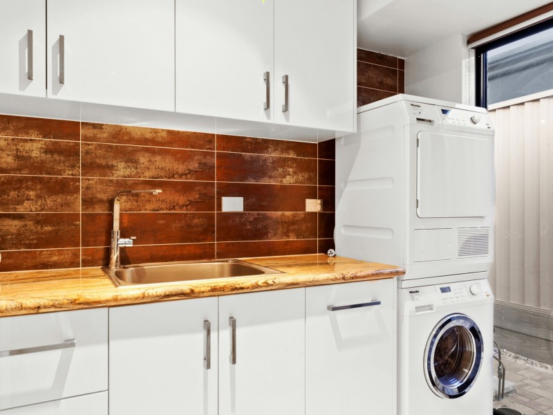 15 Paterson Gardens, Winthrop WA 6150