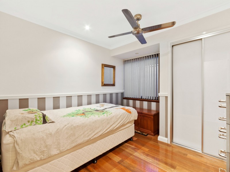 15 Paterson Gardens, Winthrop WA 6150