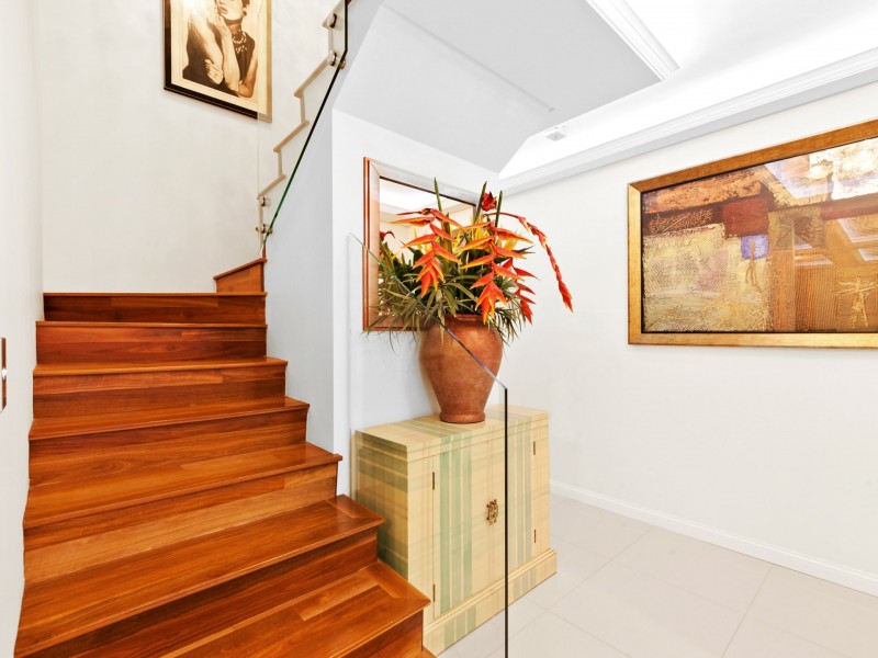 15 Paterson Gardens, Winthrop WA 6150