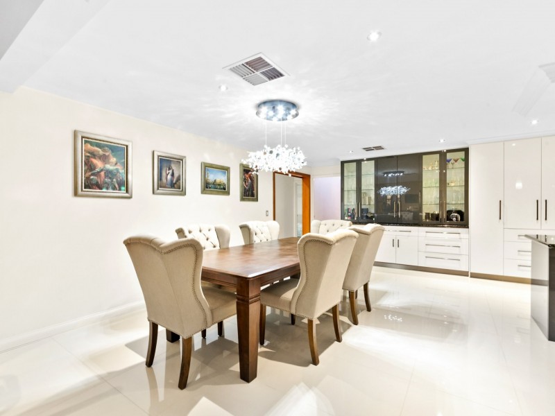 15 Paterson Gardens, Winthrop WA 6150