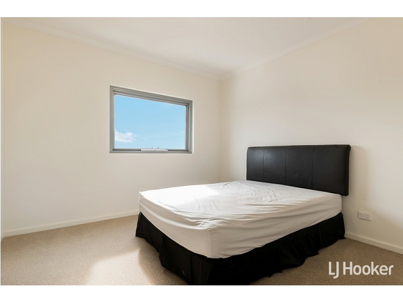 55/1 Kentucky Court, Cockburn Central WA 6164