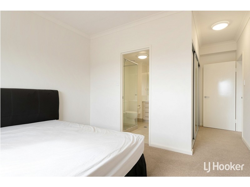 55/1 Kentucky Court, Cockburn Central WA 6164