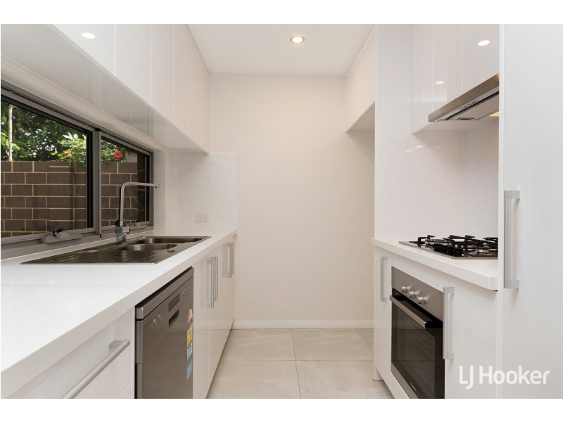 2/19 Gerald Street, Spearwood WA 6163