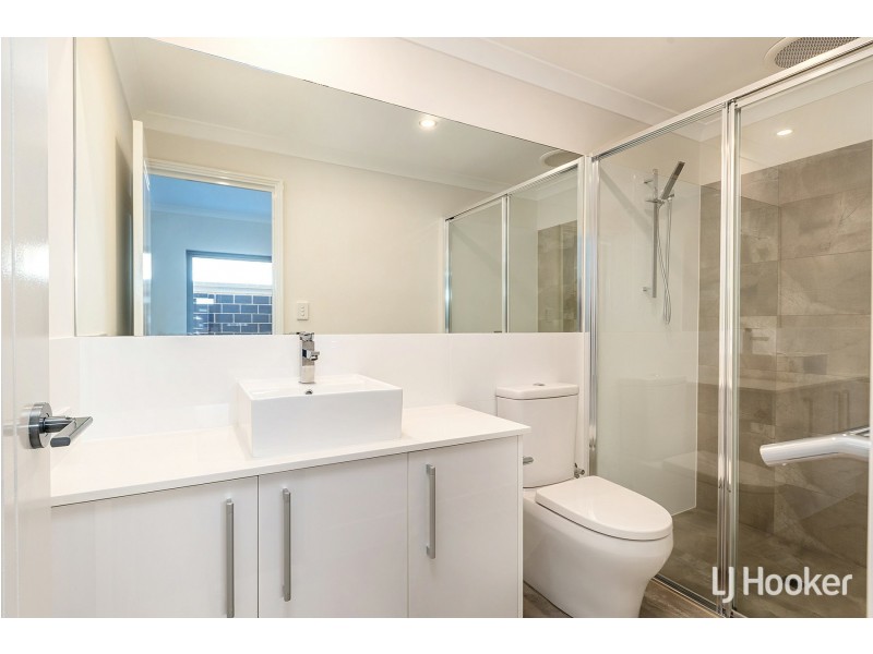 2/19 Gerald Street, Spearwood WA 6163