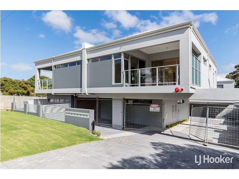 2/19 Gerald Street, Spearwood WA 6163