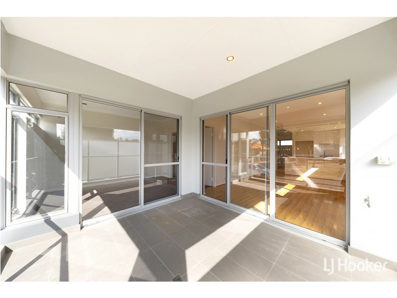 4/19 Gerald Street, Spearwood WA 6163