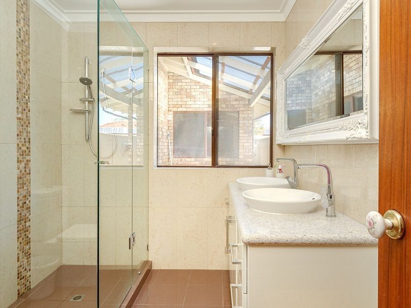 38 Aulberry Parade, Leeming WA 6149