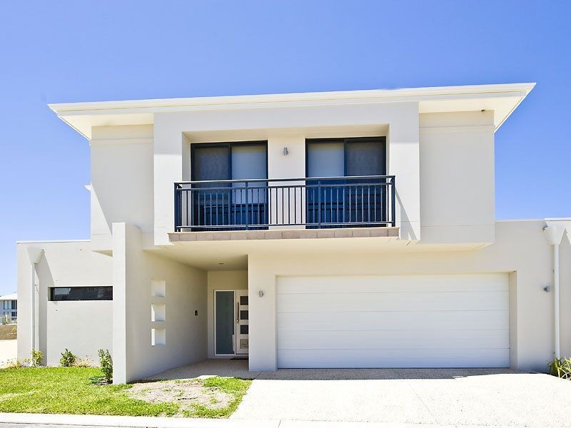 26 Lucretia Circle, Coogee WA 6166