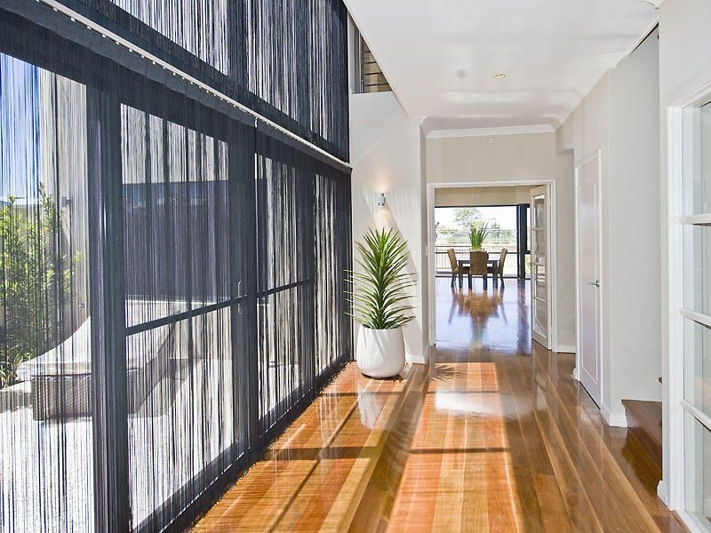 26 Lucretia Circle, Coogee WA 6166