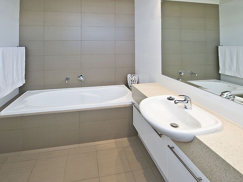 26 Lucretia Circle, Coogee WA 6166