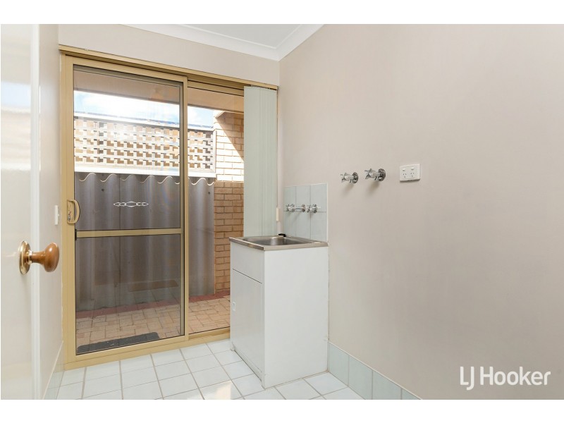 132 Brenchley Drive, Atwell WA 6164
