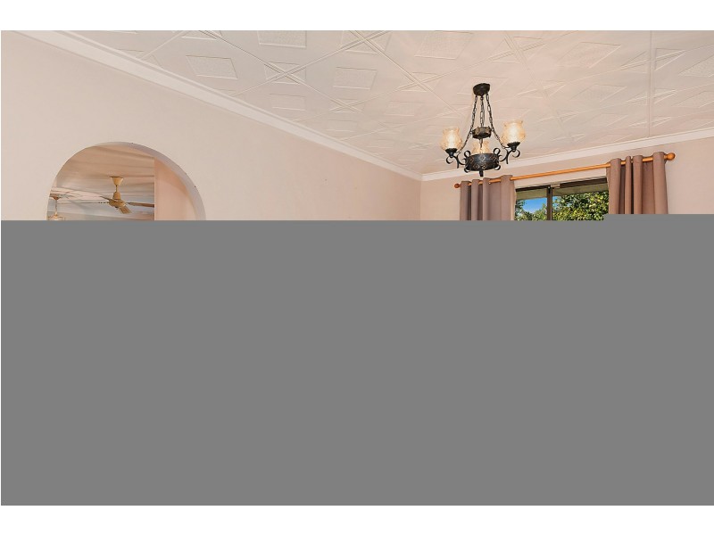 10 Findlay Road, Leeming WA 6149