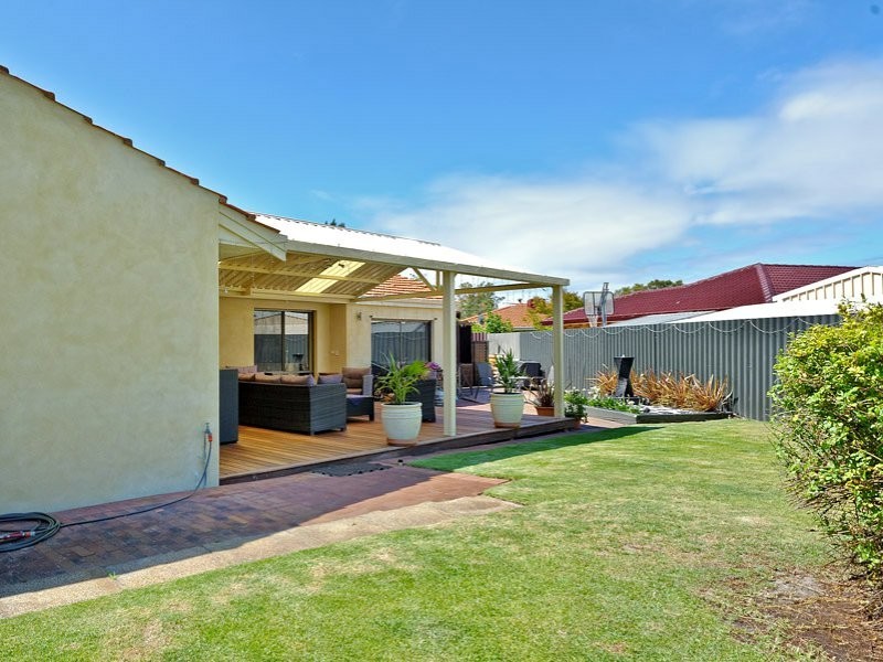 6b Tasman Place, Shelley WA 6148