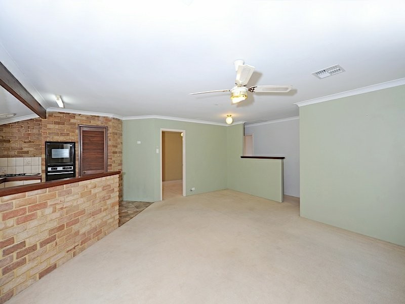 6 Shemels Court, Leeming WA 6149