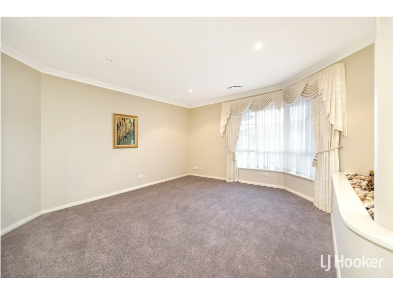 10 Timber Ridge Retreat, Leeming WA 6149