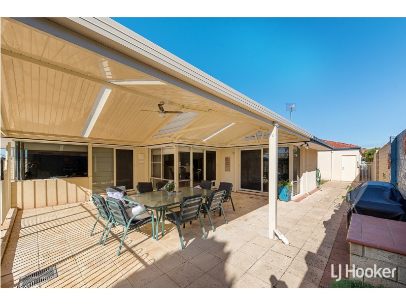 10 Timber Ridge Retreat, Leeming WA 6149