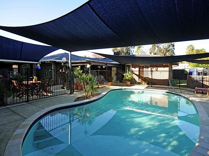 6 Krugger Place, Leeming WA 6149