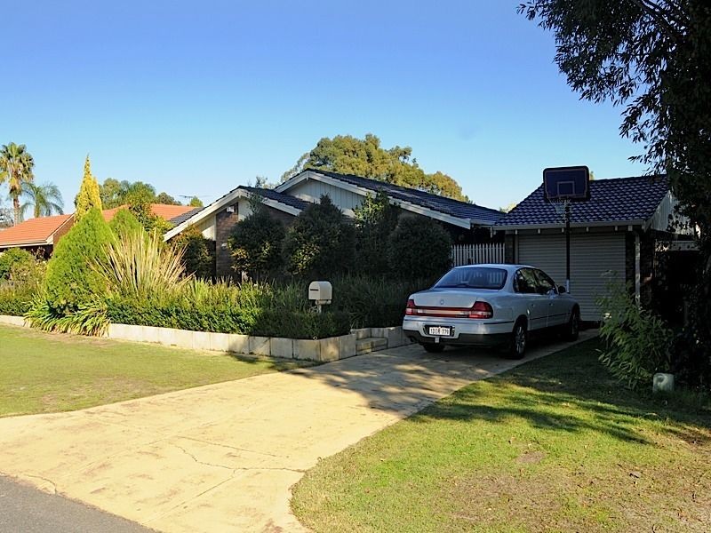 6 Krugger Place, Leeming WA 6149