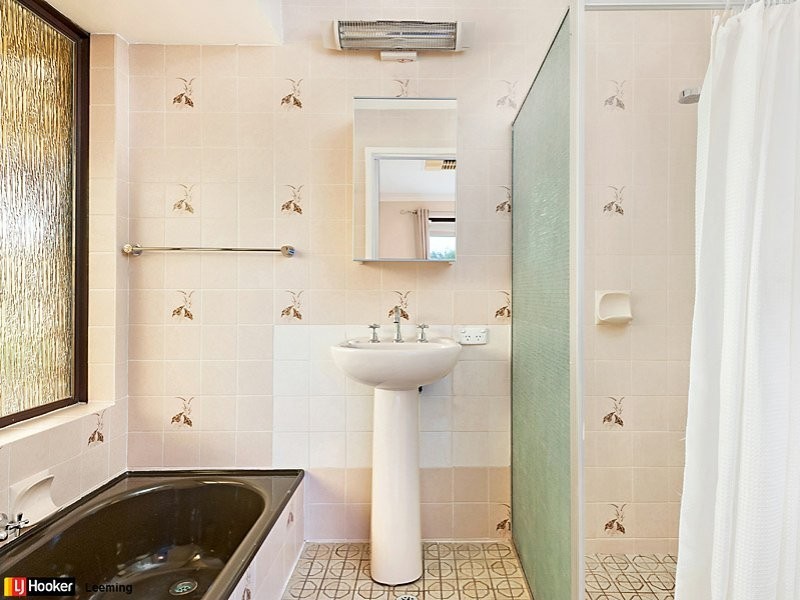 2 Lowden Court, Parkwood WA 6147