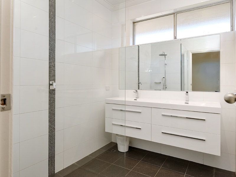 4 Fitzwater Way, Spearwood WA 6163