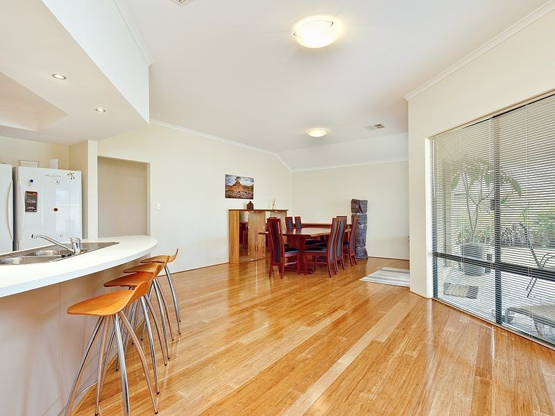 11 Whimbrel Way, Harrisdale WA 6112