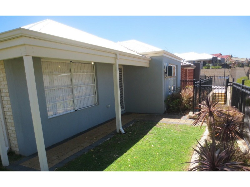 5 Petersfield Lane, Wellard WA 6170