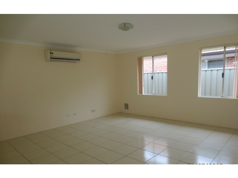 5 Petersfield Lane, Wellard WA 6170