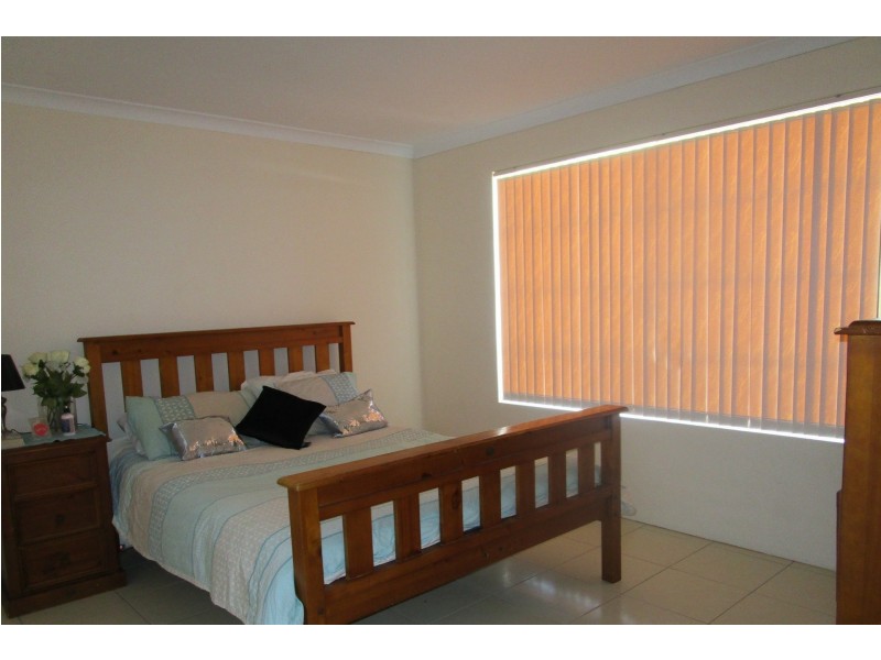 5 Petersfield Lane, Wellard WA 6170