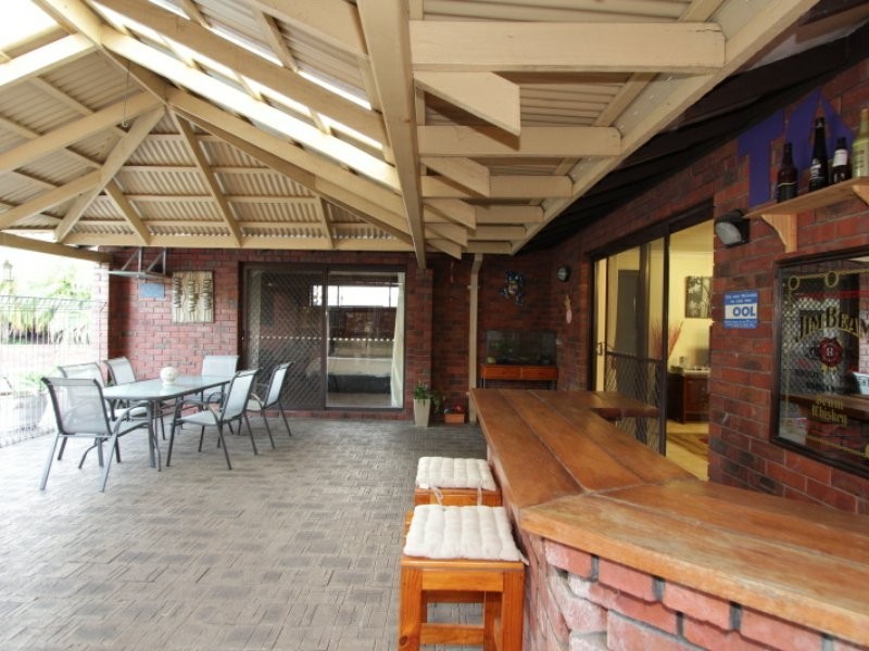 3 Tasman Place, Shelley WA 6148