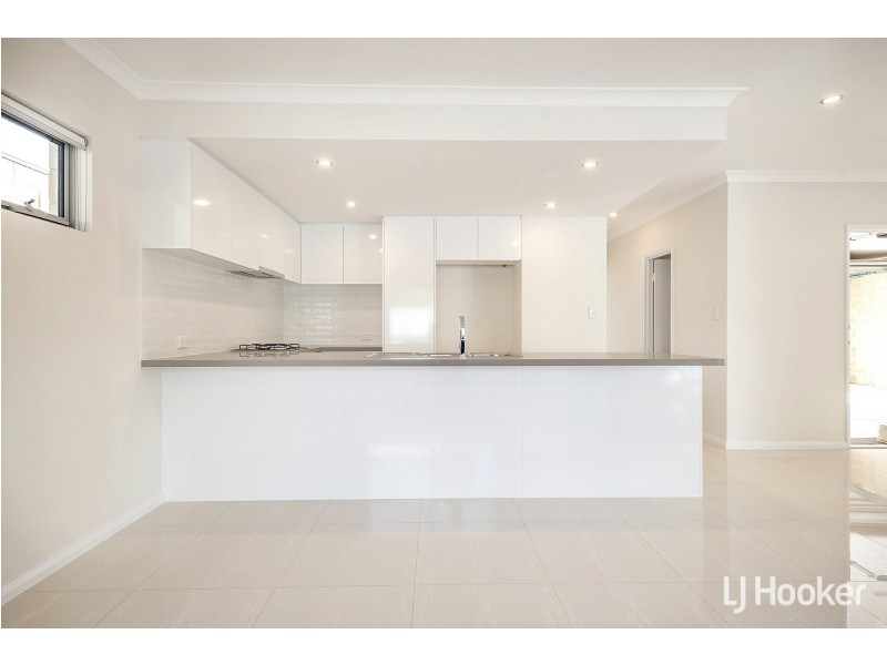 14A Cumberland Road, Forrestfield WA 6058