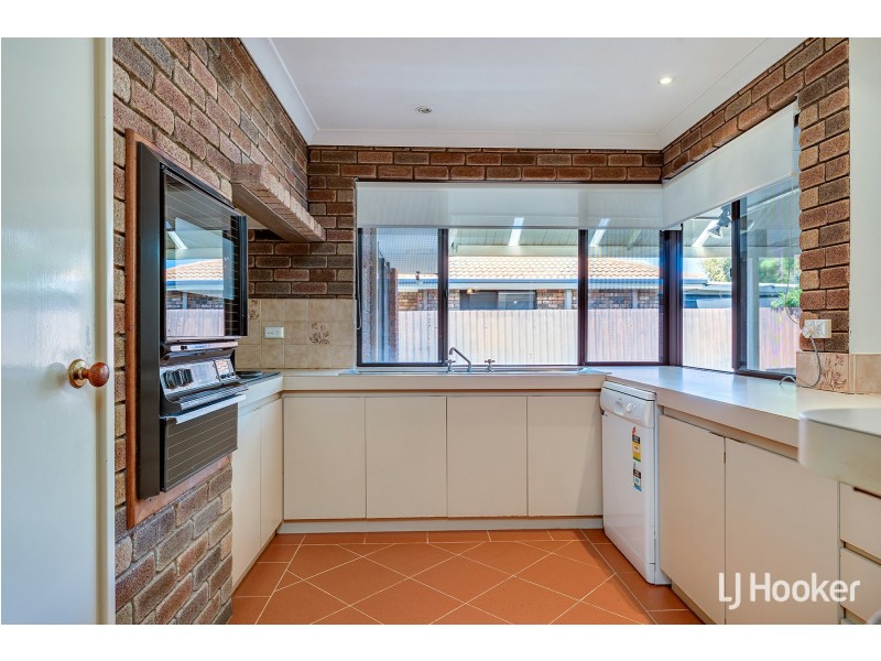 9 Shea Grove, Leeming WA 6149