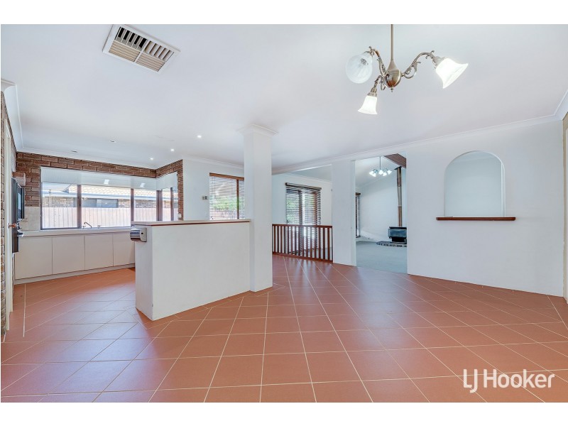 9 Shea Grove, Leeming WA 6149