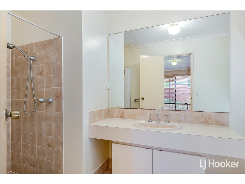 9 Shea Grove, Leeming WA 6149