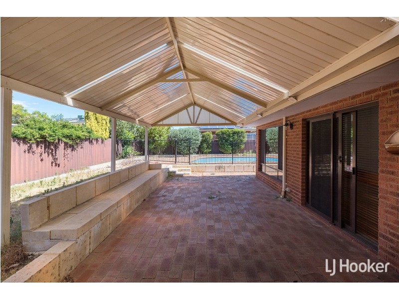 9 Shea Grove, Leeming WA 6149