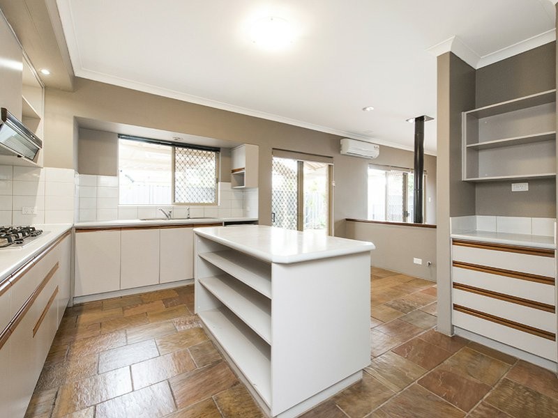 10 Vidicombe Rise, Leeming WA 6149