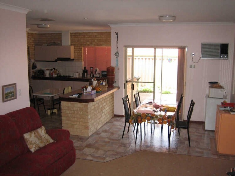 17 Sylvan Crescent, Leeming WA 6149