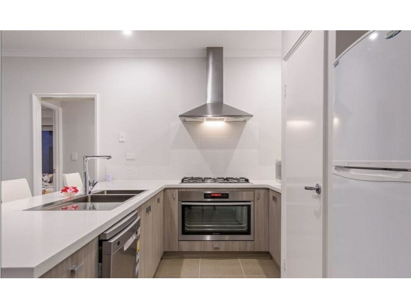 14 Canunda Approach, Wandi WA 6167