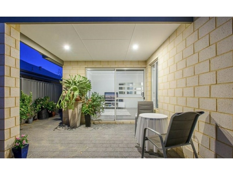 14 Canunda Approach, Wandi WA 6167