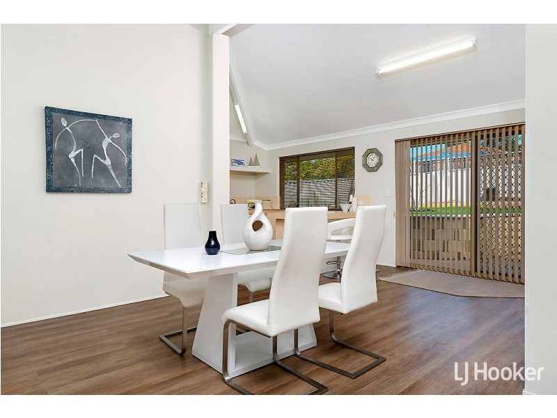 9 Merrifield Circle, Leeming WA 6149