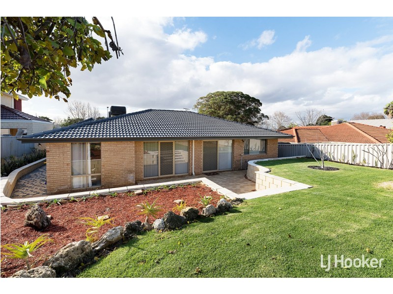 9 Merrifield Circle, Leeming WA 6149