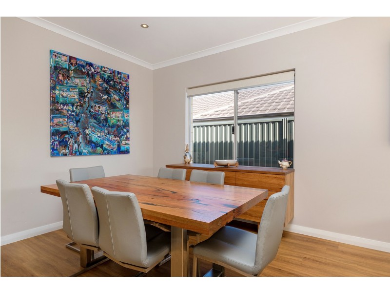 9A Walpole Street, St James WA 6102