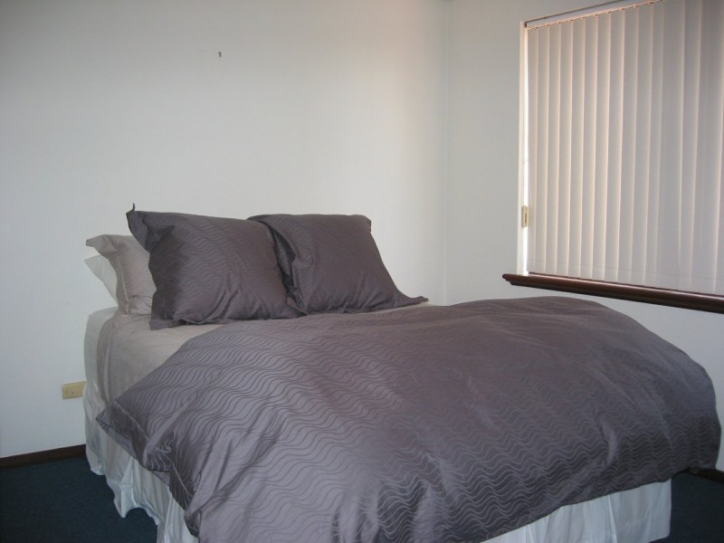 1/14 Siddons Way, Booragoon WA 6154