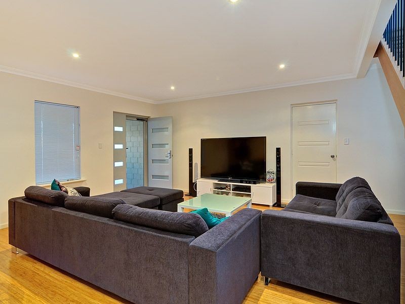 3/39 College Corner, O’connor WA 6163