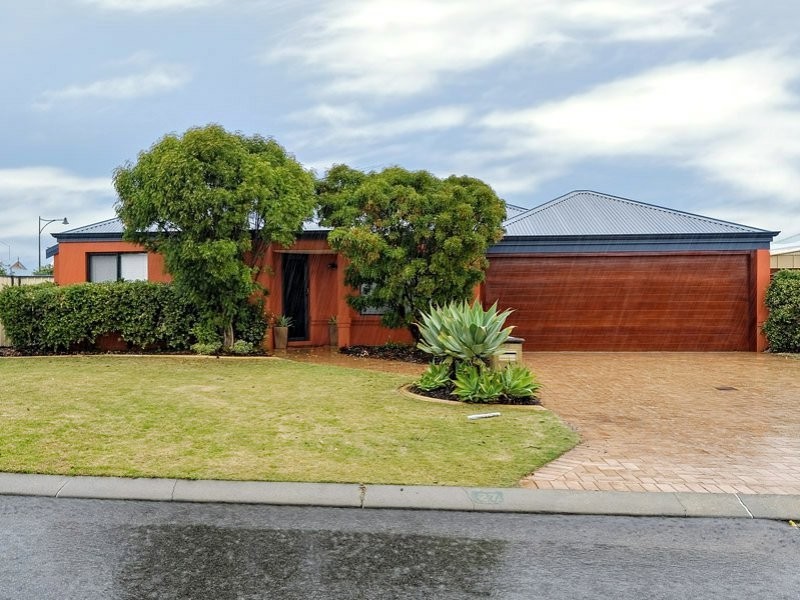 27 Beaumont Parkway, Success WA 6164